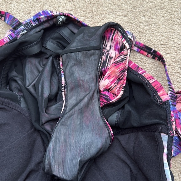 Torrid Peplum Skirted Mirage Print Underwire Push Up One Piece Swimsuit Size 2X - Picture 10 of 10